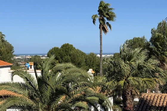Villa in Pedreguer(Monte Solana) zu verkaufen, Espace de vie 87 m², Baujahr 1999, Zustand gepflegt, + Ofen, Klimaanlage, Terrain 426 m², 3 Chambres &agrave; coucher, 3 Badezimmer, Pool, ref.: AS-2425-24