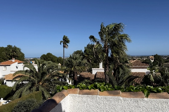 Villa in Pedreguer(Monte Solana) zu verkaufen, Espace de vie 87 m², Baujahr 1999, Zustand gepflegt, + Ofen, Klimaanlage, Terrain 426 m², 3 Chambres &agrave; coucher, 3 Badezimmer, Pool, ref.: AS-2425-25