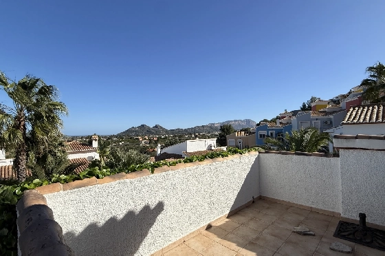 Villa in Pedreguer(Monte Solana) zu verkaufen, Espace de vie 87 m², Baujahr 1999, Zustand gepflegt, + Ofen, Klimaanlage, Terrain 426 m², 3 Chambres &agrave; coucher, 3 Badezimmer, Pool, ref.: AS-2425-26