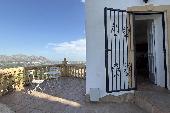 Villa in Pedreguer zu verkaufen, Espace de vie 130 m², Baujahr 2002, Zustand gepflegt, + KLIMA, Klimaanlage, Terrain 876 m², 3 Chambres &agrave; coucher, 2 Badezimmer, Pool, ref.: RG-1325-10