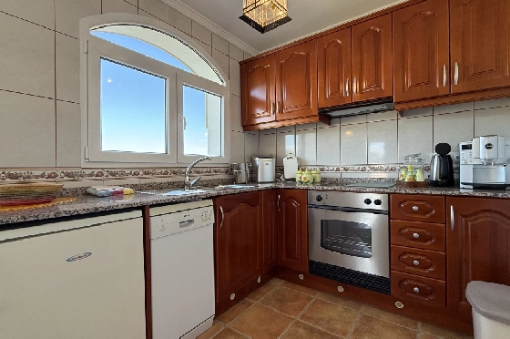 Villa in Pedreguer zu verkaufen, Espace de vie 130 m², Baujahr 2002, Zustand gepflegt, + KLIMA, Klimaanlage, Terrain 876 m², 3 Chambres &agrave; coucher, 2 Badezimmer, Pool, ref.: RG-1325-16