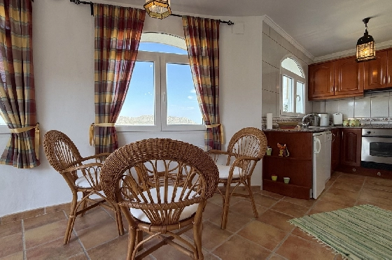 Villa in Pedreguer zu verkaufen, Espace de vie 130 m², Baujahr 2002, Zustand gepflegt, + KLIMA, Klimaanlage, Terrain 876 m², 3 Chambres &agrave; coucher, 2 Badezimmer, Pool, ref.: RG-1325-17