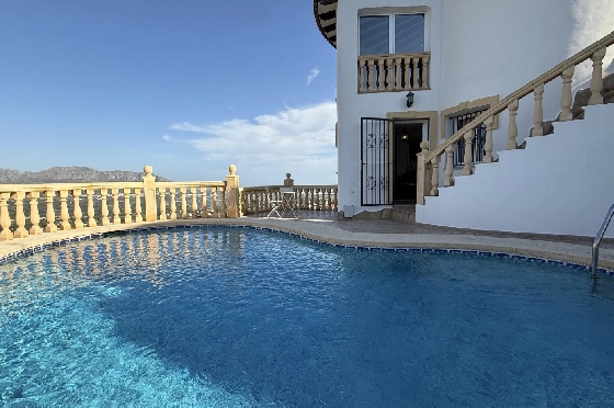 Villa in Pedreguer zu verkaufen, Espace de vie 130 m², Baujahr 2002, Zustand gepflegt, + KLIMA, Klimaanlage, Terrain 876 m², 3 Chambres &agrave; coucher, 2 Badezimmer, Pool, ref.: RG-1325-3