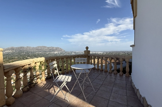 Villa in Pedreguer zu verkaufen, Espace de vie 130 m², Baujahr 2002, Zustand gepflegt, + KLIMA, Klimaanlage, Terrain 876 m², 3 Chambres &agrave; coucher, 2 Badezimmer, Pool, ref.: RG-1325-9