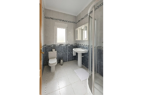 Villa in La Sella(La Sella) zu verkaufen, Espace de vie 379 m², Zustand gepflegt, + KLIMA, Klimaanlage, Terrain 1699 m², 4 Chambres &agrave; coucher, 4 Badezimmer, Pool, ref.: MG-0925-19