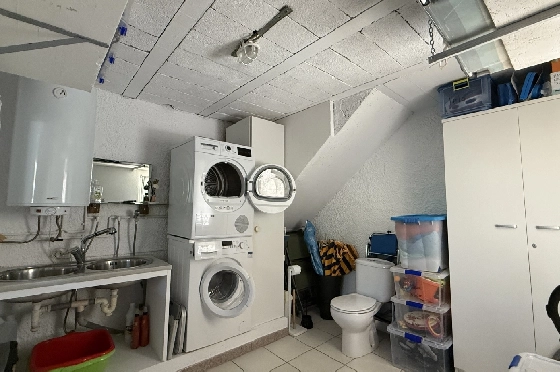 Villa in Els Poblets zur Ferienvermietung, Espace de vie 100 m², Baujahr 1983, Zustand gepflegt, + KLIMA, Klimaanlage, Terrain 353 m², 3 Chambres &agrave; coucher, 1 Badezimmer, Pool, ref.: T-0325-17