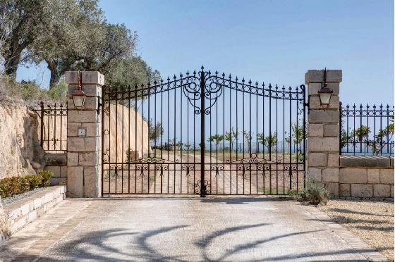 Finca in Moraira zu verkaufen, Espace de vie 625 m², Baujahr 1998, Klimaanlage, Terrain 10229 m², 4 Chambres &agrave; coucher, 3 Badezimmer, Pool, ref.: AM-12269DR-45