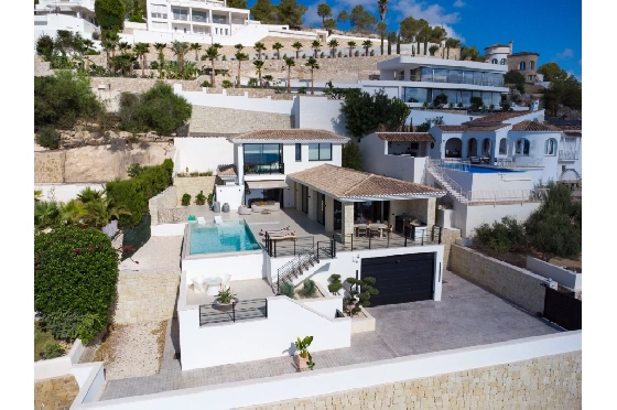 Villa in Benissa zu verkaufen, Espace de vie 290 m², Baujahr 2024, Klimaanlage, Terrain 860 m², 3 Chambres &agrave; coucher, 2 Badezimmer, Pool, ref.: AM-12518DA-26