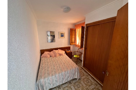Villa in Denia zu verkaufen, Espace de vie 220 m², Baujahr 1983, Klimaanlage, Terrain 2233 m², 6 Chambres &agrave; coucher, 2 Badezimmer, Pool, ref.: O-V95814-12