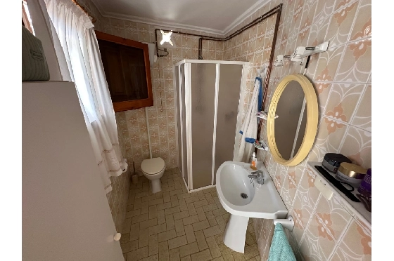 Villa in Denia zu verkaufen, Espace de vie 220 m², Baujahr 1983, Klimaanlage, Terrain 2233 m², 6 Chambres &agrave; coucher, 2 Badezimmer, Pool, ref.: O-V95814-14