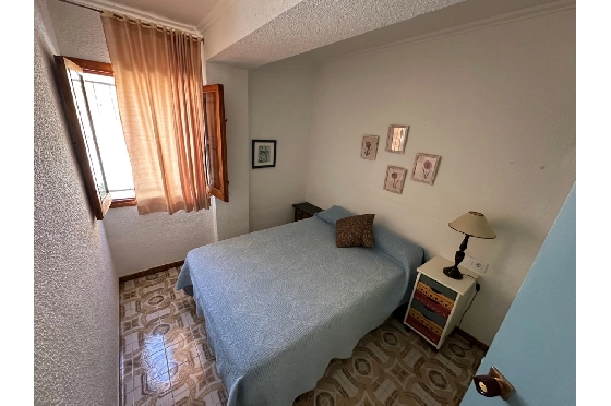 Villa in Denia zu verkaufen, Espace de vie 220 m², Baujahr 1983, Klimaanlage, Terrain 2233 m², 6 Chambres &agrave; coucher, 2 Badezimmer, Pool, ref.: O-V95814-29