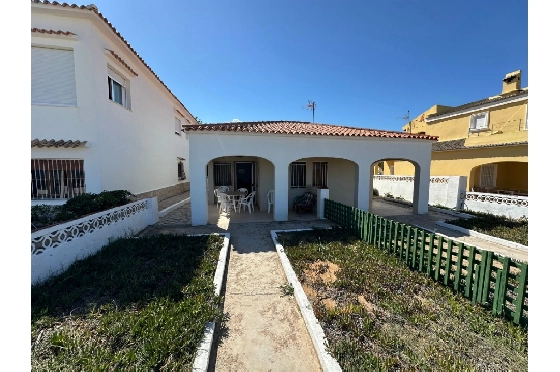 Villa in Denia zu verkaufen, Espace de vie 220 m², Baujahr 1983, Klimaanlage, Terrain 2233 m², 6 Chambres &agrave; coucher, 2 Badezimmer, Pool, ref.: O-V95814-4