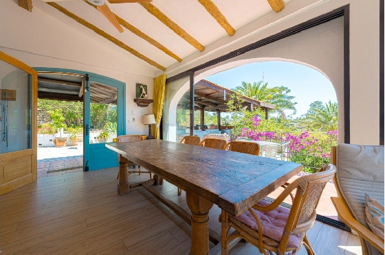 Villa in Benissa zu verkaufen, Espace de vie 326 m², Baujahr 1989, + Zentralheizung, Klimaanlage, Terrain 4389 m², 5 Chambres &agrave; coucher, 3 Badezimmer, Pool, ref.: PV-141-02013P-14