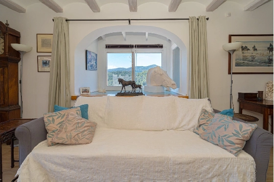 Villa in Benissa zu verkaufen, Espace de vie 326 m², Baujahr 1989, + Zentralheizung, Klimaanlage, Terrain 4389 m², 5 Chambres &agrave; coucher, 3 Badezimmer, Pool, ref.: PV-141-02013P-16