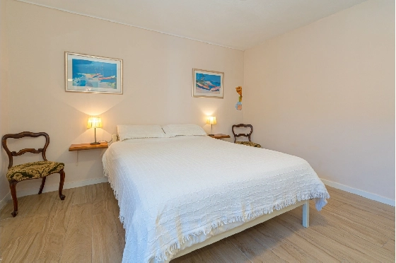 Villa in Benissa zu verkaufen, Espace de vie 326 m², Baujahr 1989, + Zentralheizung, Klimaanlage, Terrain 4389 m², 5 Chambres &agrave; coucher, 3 Badezimmer, Pool, ref.: PV-141-02013P-22