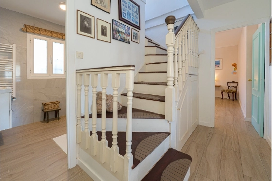 Villa in Benissa zu verkaufen, Espace de vie 326 m², Baujahr 1989, + Zentralheizung, Klimaanlage, Terrain 4389 m², 5 Chambres &agrave; coucher, 3 Badezimmer, Pool, ref.: PV-141-02013P-29