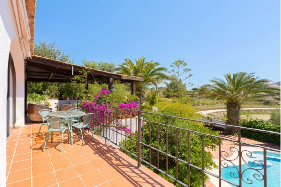 Villa in Benissa zu verkaufen, Espace de vie 326 m², Baujahr 1989, + Zentralheizung, Klimaanlage, Terrain 4389 m², 5 Chambres &agrave; coucher, 3 Badezimmer, Pool, ref.: PV-141-02013P-41