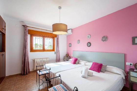 Finca in Benissa zu verkaufen, Espace de vie 704 m², Baujahr 2004, Klimaanlage, Terrain 3420 m², 9 Chambres &agrave; coucher, 8 Badezimmer, Pool, ref.: AM-12577DR-21