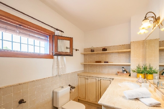Finca in Benissa zu verkaufen, Espace de vie 704 m², Baujahr 2004, Klimaanlage, Terrain 3420 m², 9 Chambres &agrave; coucher, 8 Badezimmer, Pool, ref.: AM-12577DR-27