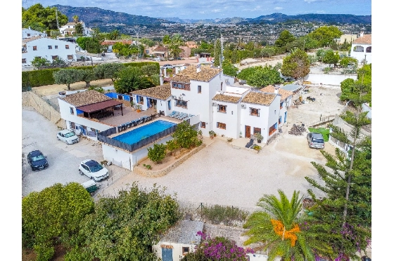 Finca in Benissa zu verkaufen, Espace de vie 704 m², Baujahr 2004, Klimaanlage, Terrain 3420 m², 9 Chambres &agrave; coucher, 8 Badezimmer, Pool, ref.: AM-12577DR-42
