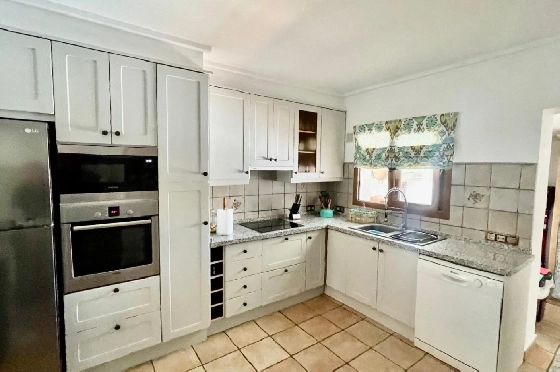 Villa in Alcalali zu verkaufen, Espace de vie 403 m², Baujahr 2007, + Zentralheizung, Klimaanlage, Terrain 410 m², 6 Chambres &agrave; coucher, 4 Badezimmer, Pool, ref.: PV-141-02014P-19