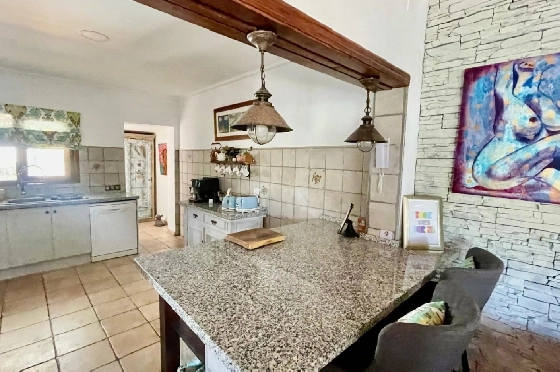 Villa in Alcalali zu verkaufen, Espace de vie 403 m², Baujahr 2007, + Zentralheizung, Klimaanlage, Terrain 410 m², 6 Chambres &agrave; coucher, 4 Badezimmer, Pool, ref.: PV-141-02014P-20