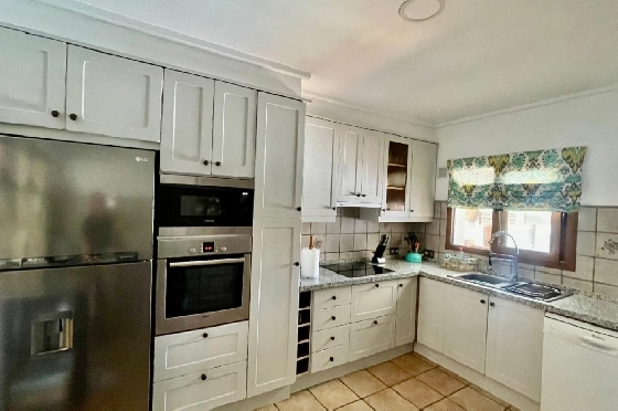 Villa in Alcalali zu verkaufen, Espace de vie 403 m², Baujahr 2007, + Zentralheizung, Klimaanlage, Terrain 410 m², 6 Chambres &agrave; coucher, 4 Badezimmer, Pool, ref.: PV-141-02014P-36