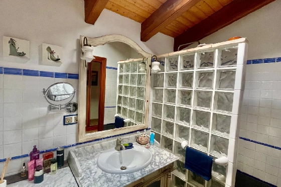 Villa in Alcalali zu verkaufen, Espace de vie 403 m², Baujahr 2007, + Zentralheizung, Klimaanlage, Terrain 410 m², 6 Chambres &agrave; coucher, 4 Badezimmer, Pool, ref.: PV-141-02014P-41