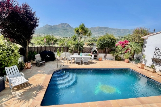 Villa in Alcalali zu verkaufen, Espace de vie 403 m², Baujahr 2007, + Zentralheizung, Klimaanlage, Terrain 410 m², 6 Chambres &agrave; coucher, 4 Badezimmer, Pool, ref.: PV-141-02014P-42