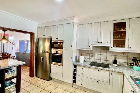 Villa in Alcalali zu verkaufen, Espace de vie 403 m², Baujahr 2007, + Zentralheizung, Klimaanlage, Terrain 410 m², 6 Chambres &agrave; coucher, 4 Badezimmer, Pool, ref.: PV-141-02014P-5