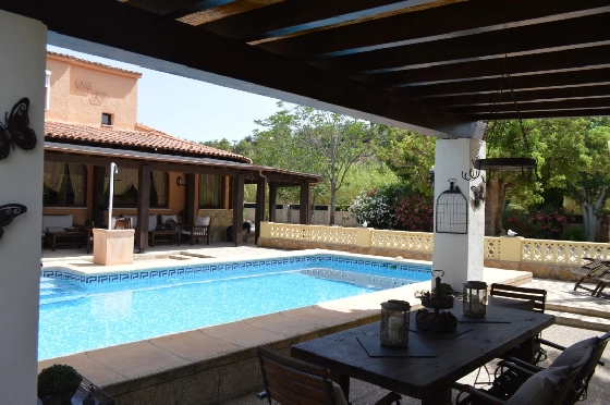 Villa in Alcalali zu verkaufen, Espace de vie 228 m², Baujahr 1976, + Zentralheizung, Klimaanlage, Terrain 2397 m², 4 Chambres &agrave; coucher, 3 Badezimmer, Pool, ref.: PV-141-02016P-13
