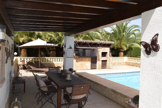 Villa in Alcalali zu verkaufen, Espace de vie 228 m², Baujahr 1976, + Zentralheizung, Klimaanlage, Terrain 2397 m², 4 Chambres &agrave; coucher, 3 Badezimmer, Pool, ref.: PV-141-02016P-15