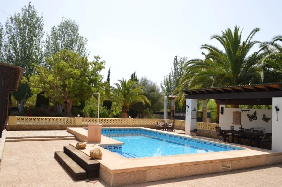 Villa in Alcalali zu verkaufen, Espace de vie 228 m², Baujahr 1976, + Zentralheizung, Klimaanlage, Terrain 2397 m², 4 Chambres &agrave; coucher, 3 Badezimmer, Pool, ref.: PV-141-02016P-19