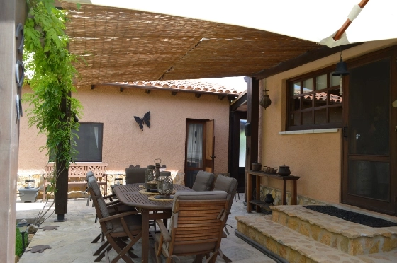 Villa in Alcalali zu verkaufen, Espace de vie 228 m², Baujahr 1976, + Zentralheizung, Klimaanlage, Terrain 2397 m², 4 Chambres &agrave; coucher, 3 Badezimmer, Pool, ref.: PV-141-02016P-24