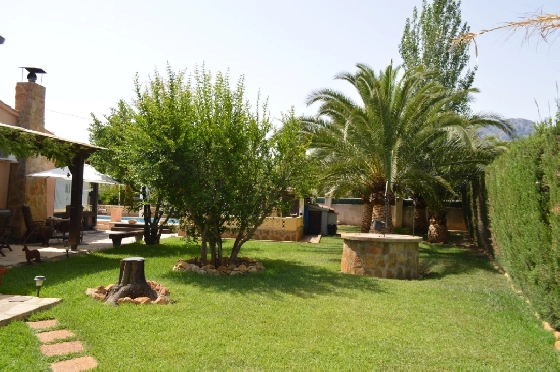 Villa in Alcalali zu verkaufen, Espace de vie 228 m², Baujahr 1976, + Zentralheizung, Klimaanlage, Terrain 2397 m², 4 Chambres &agrave; coucher, 3 Badezimmer, Pool, ref.: PV-141-02016P-27