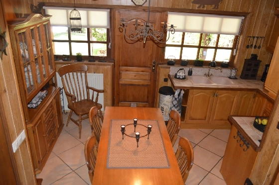 Villa in Alcalali zu verkaufen, Espace de vie 228 m², Baujahr 1976, + Zentralheizung, Klimaanlage, Terrain 2397 m², 4 Chambres &agrave; coucher, 3 Badezimmer, Pool, ref.: PV-141-02016P-32