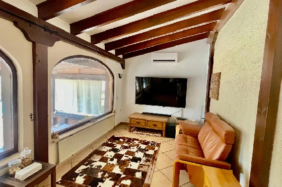 Villa in Alcalali zu verkaufen, Espace de vie 228 m², Baujahr 1976, + Zentralheizung, Klimaanlage, Terrain 2397 m², 4 Chambres &agrave; coucher, 3 Badezimmer, Pool, ref.: PV-141-02016P-34