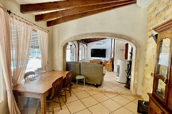 Villa in Alcalali zu verkaufen, Espace de vie 228 m², Baujahr 1976, + Zentralheizung, Klimaanlage, Terrain 2397 m², 4 Chambres &agrave; coucher, 3 Badezimmer, Pool, ref.: PV-141-02016P-35