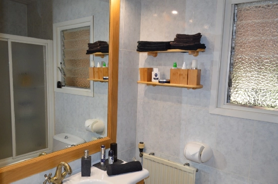 Villa in Alcalali zu verkaufen, Espace de vie 228 m², Baujahr 1976, + Zentralheizung, Klimaanlage, Terrain 2397 m², 4 Chambres &agrave; coucher, 3 Badezimmer, Pool, ref.: PV-141-02016P-42