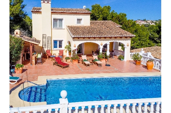 Villa in Benissa zu verkaufen, Espace de vie 216 m², Baujahr 2004, Klimaanlage, Terrain 935 m², 4 Chambres &agrave; coucher, 4 Badezimmer, Pool, ref.: AM-12600DR-5