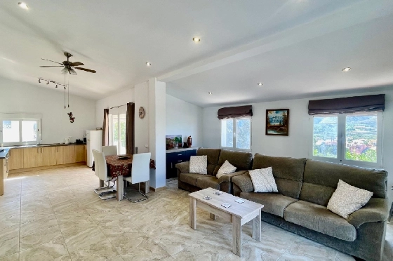 Villa in Orba(Valley) zu verkaufen, Espace de vie 147 m², + Ofen, Klimaanlage, Terrain 600 m², 3 Chambres &agrave; coucher, 2 Badezimmer, Pool, ref.: PV-141-02031P-42