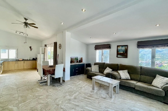 Villa in Orba(Valley) zu verkaufen, Espace de vie 147 m², + Ofen, Klimaanlage, Terrain 600 m², 3 Chambres &agrave; coucher, 2 Badezimmer, Pool, ref.: PV-141-02031P-45