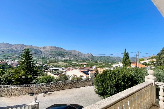 Villa in Orba(Valley) zu verkaufen, Espace de vie 147 m², + Ofen, Klimaanlage, Terrain 600 m², 3 Chambres &agrave; coucher, 2 Badezimmer, Pool, ref.: PV-141-02031P-46