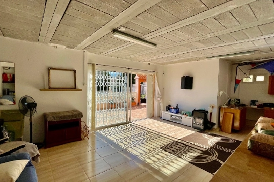 Villa in Tormos zu verkaufen, Espace de vie 179 m², Baujahr 2004, + KLIMA, Klimaanlage, Terrain 443 m², 3 Chambres &agrave; coucher, 2 Badezimmer, Pool, ref.: PV-141-02040P-15