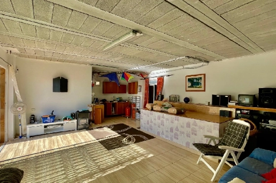 Villa in Tormos zu verkaufen, Espace de vie 179 m², Baujahr 2004, + KLIMA, Klimaanlage, Terrain 443 m², 3 Chambres &agrave; coucher, 2 Badezimmer, Pool, ref.: PV-141-02040P-16