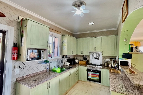 Villa in Tormos zu verkaufen, Espace de vie 179 m², Baujahr 2004, + KLIMA, Klimaanlage, Terrain 443 m², 3 Chambres &agrave; coucher, 2 Badezimmer, Pool, ref.: PV-141-02040P-37
