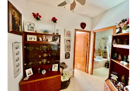Villa in Tormos zu verkaufen, Espace de vie 179 m², Baujahr 2004, + KLIMA, Klimaanlage, Terrain 443 m², 3 Chambres &agrave; coucher, 2 Badezimmer, Pool, ref.: PV-141-02040P-9