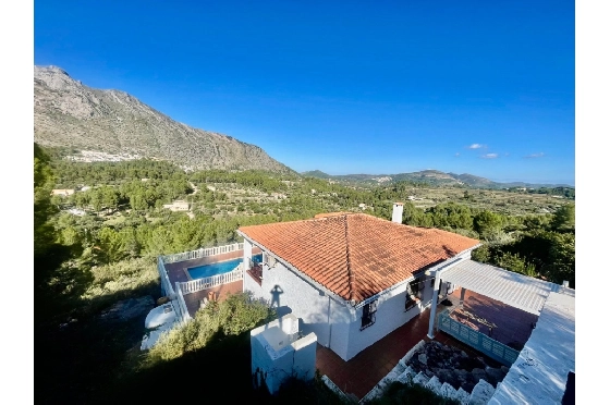 Villa in Benigembla zu verkaufen, Espace de vie 327 m², Baujahr 2007, Klimaanlage, Terrain 5080 m², 4 Chambres &agrave; coucher, 3 Badezimmer, Pool, ref.: PV-141-02041P-11