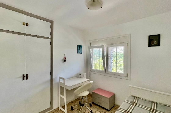 Villa in Benigembla zu verkaufen, Espace de vie 327 m², Baujahr 2007, Klimaanlage, Terrain 5080 m², 4 Chambres &agrave; coucher, 3 Badezimmer, Pool, ref.: PV-141-02041P-32