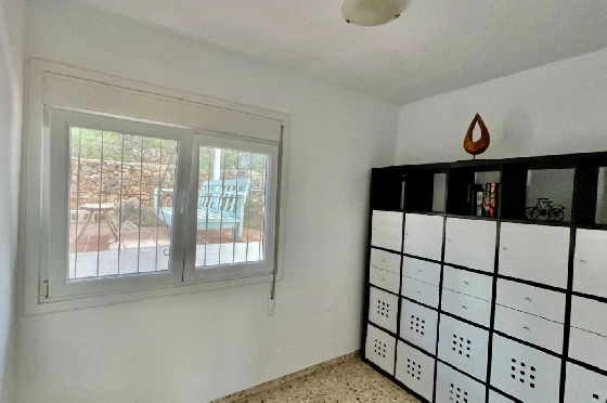 Villa in Benigembla zu verkaufen, Espace de vie 327 m², Baujahr 2007, Klimaanlage, Terrain 5080 m², 4 Chambres &agrave; coucher, 3 Badezimmer, Pool, ref.: PV-141-02041P-34